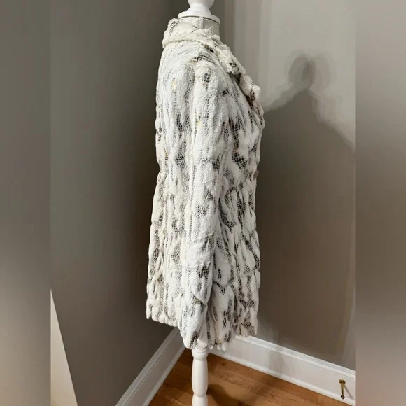 Donna Salyers Fabulous Furs Girls NWOT Size XL